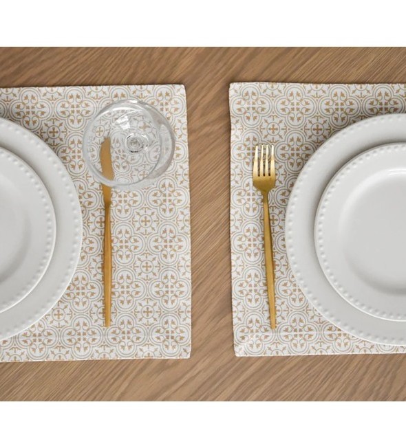 TABLE MATS